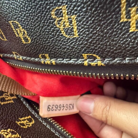 Dooney & Bourke Guetta Large Tote Bag Brown Tan Trim Leather DB Logo Monogram - Picture 7 of 15